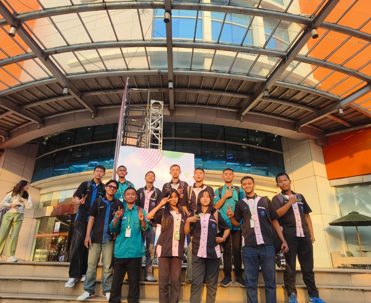 Teman-teman organisasi HISTRO